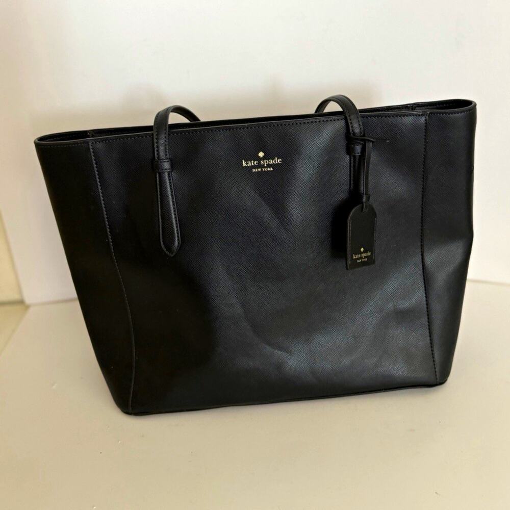 kate spade new york Large Black Tote Zip Lined Inner Pockets Gold Bag Charm